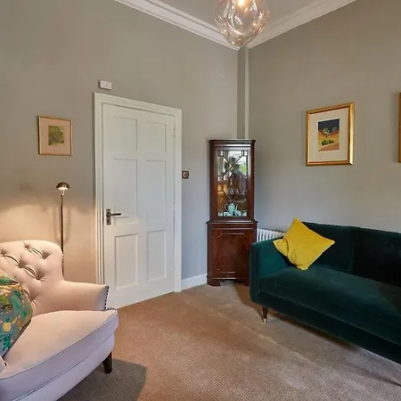 Appartement Plum Guide - The Old Post Office *
